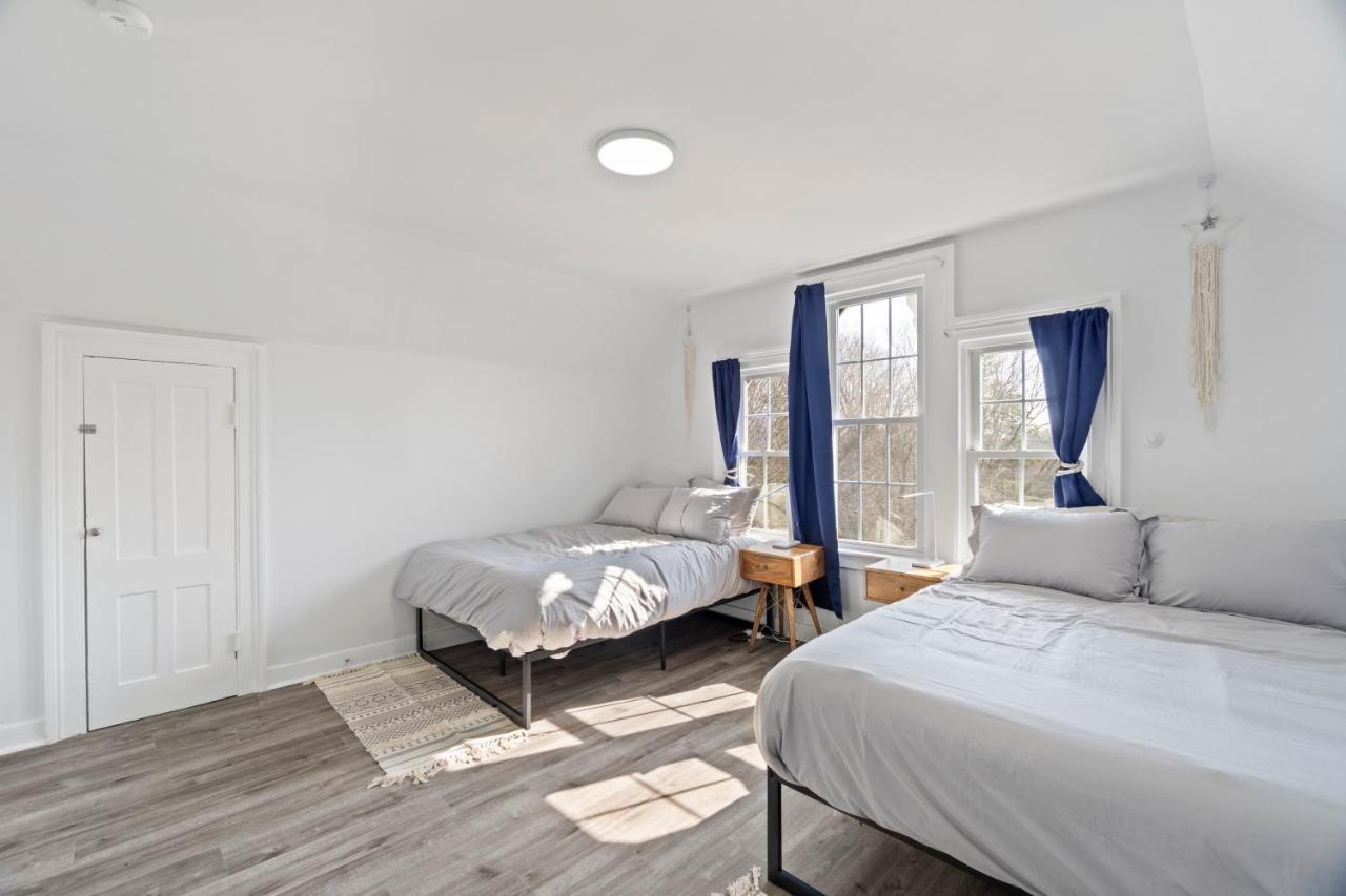Apartament Cozy Gem In The Heart Of East Rock With Free Parking Near Yale And Dt New Haven Zewnętrze zdjęcie